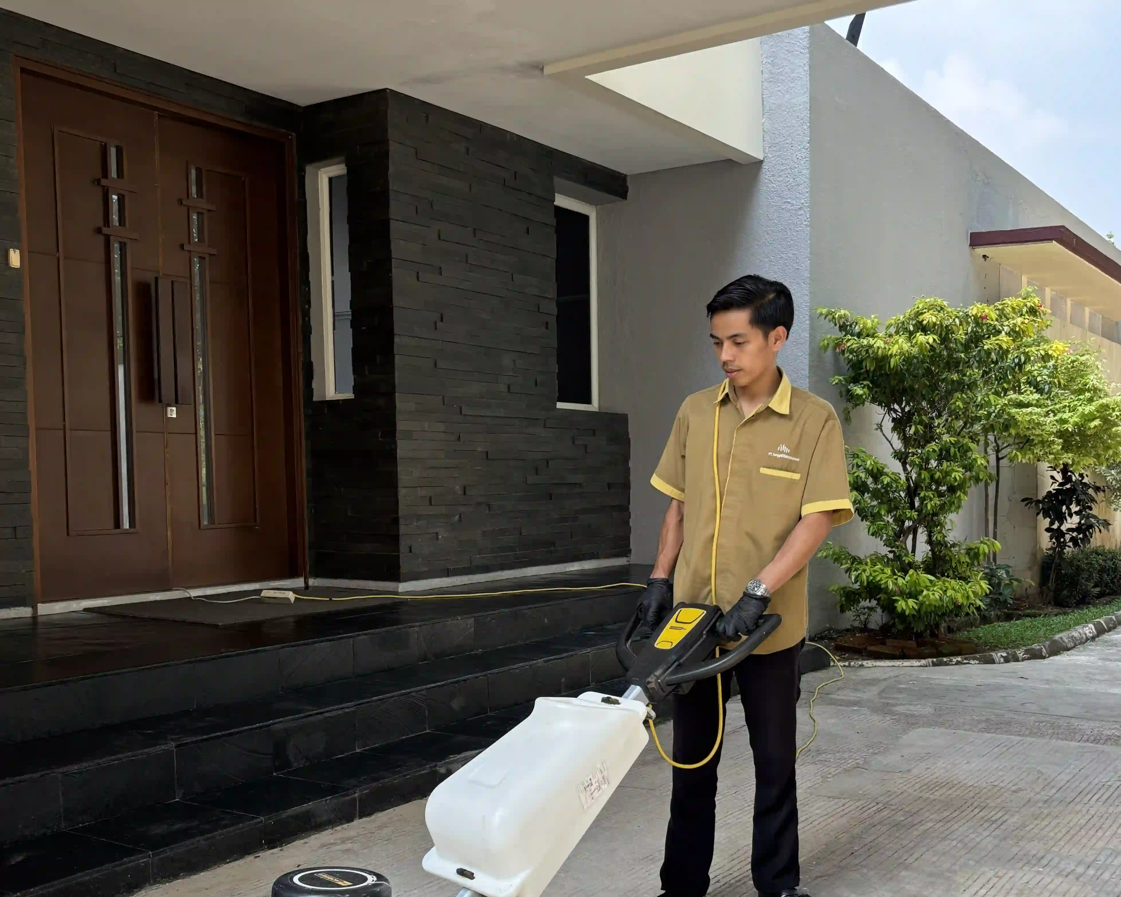 Paket Kebersihan Harian Profesional